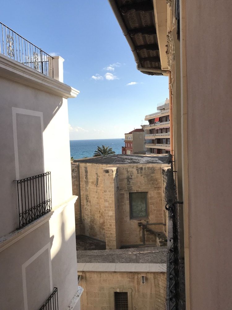 Apartamentos Boutique Villavieja Loft (3B) 4