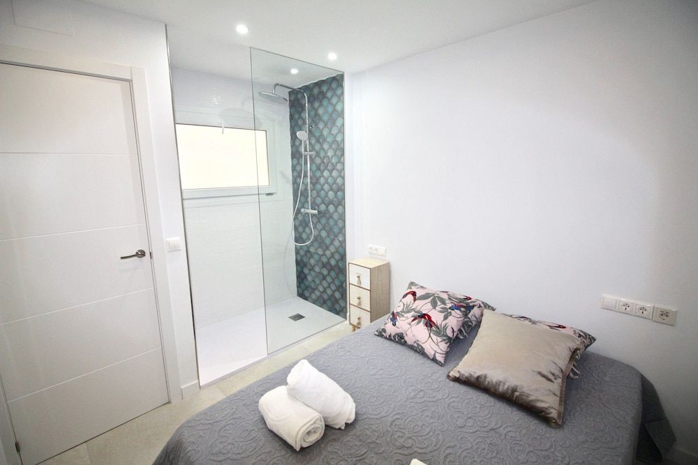 undefined Apartamento Grande y Luminoso en el Centro de Alicante 2