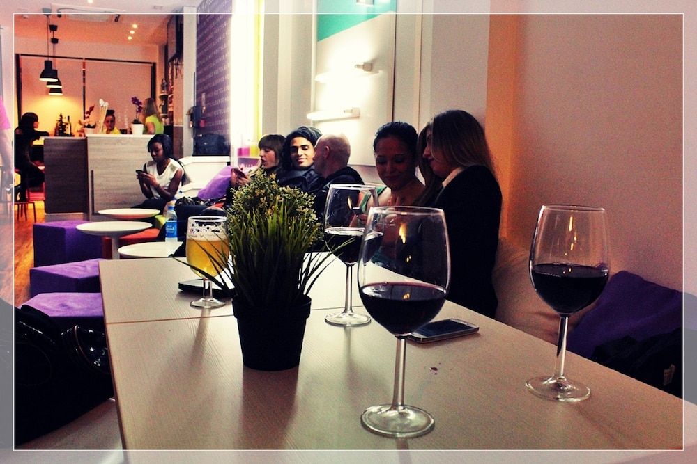 undefined Chameleon Hostel 7