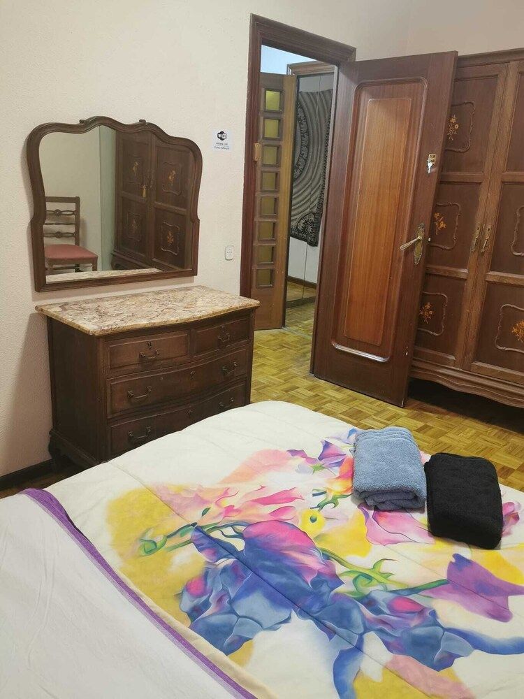 undefined Tropic Rooms 8