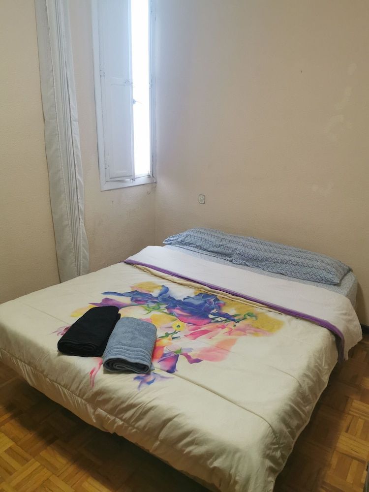 undefined Tropic Rooms 4