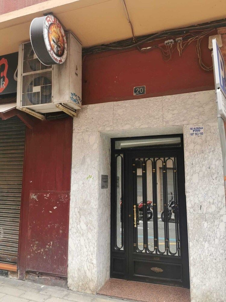 undefined Tropic Rooms 2