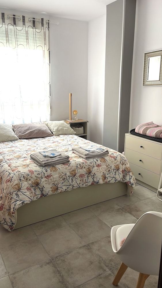 undefined Carolina en Alicante 2