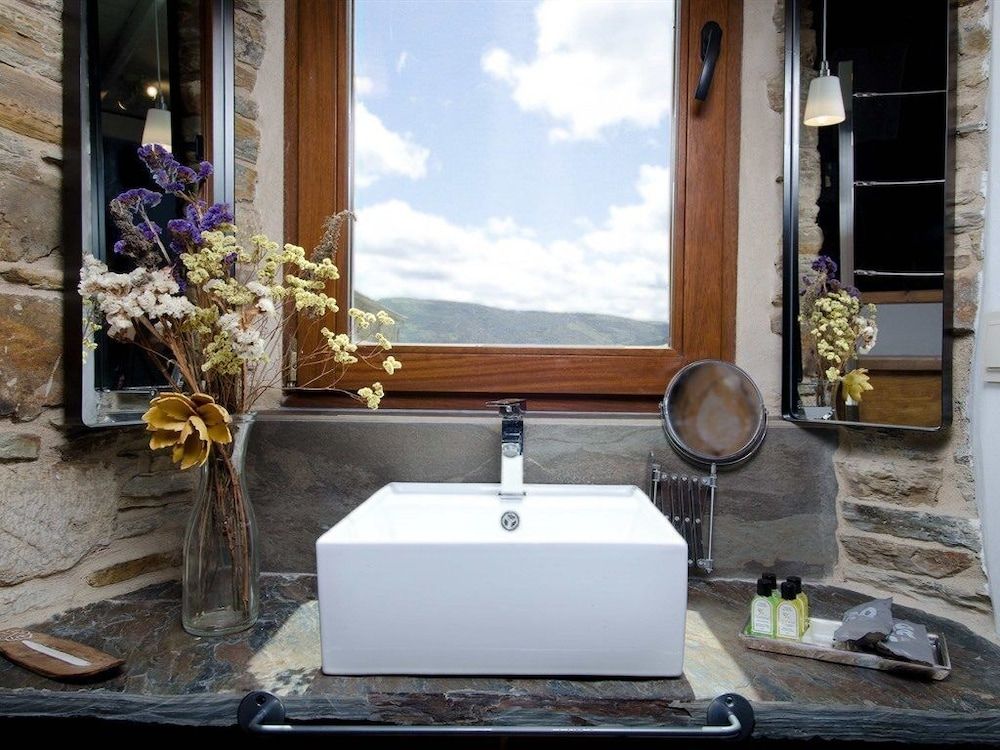 Complejo Rural Lar de Vies Suite, Valley View (La Capilla) 4