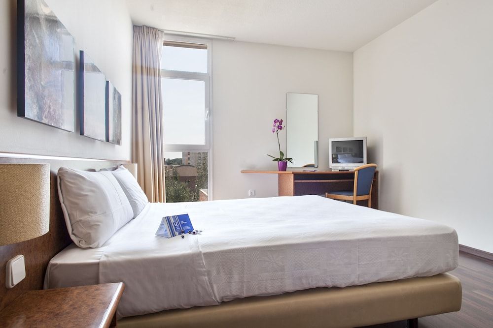 Crisol Quality Reus Double Room Single Use