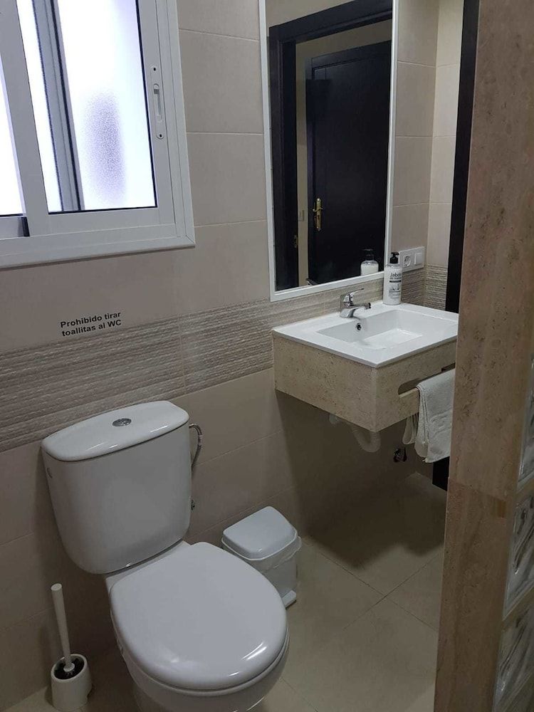 Hostal Málaga Single Room 8