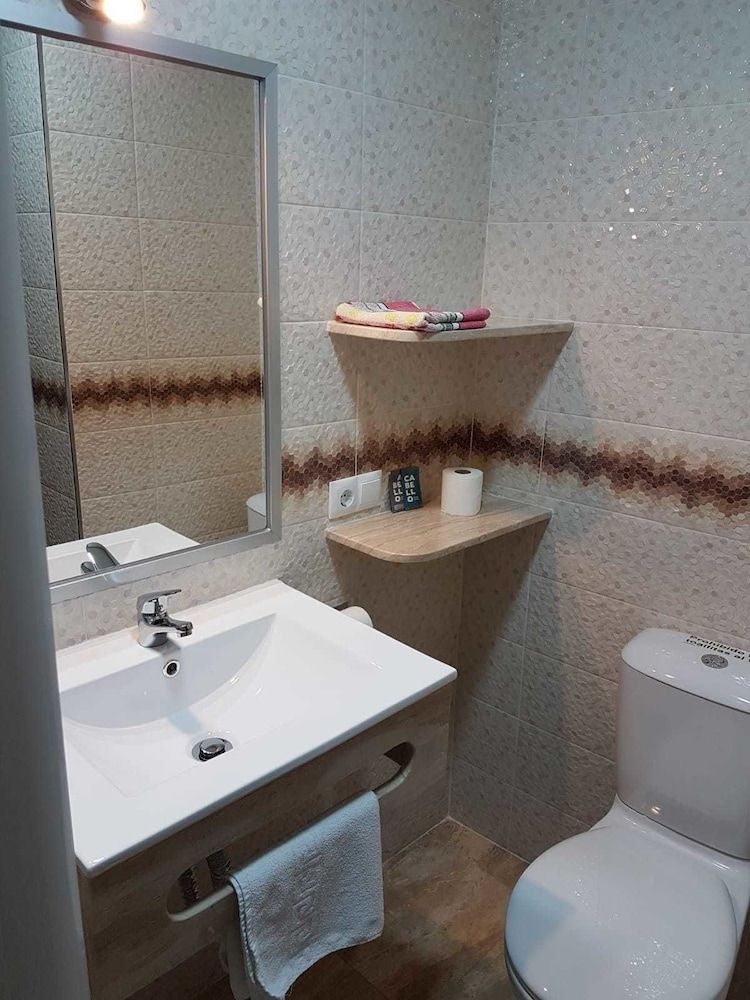 Hostal Málaga Single Room 11