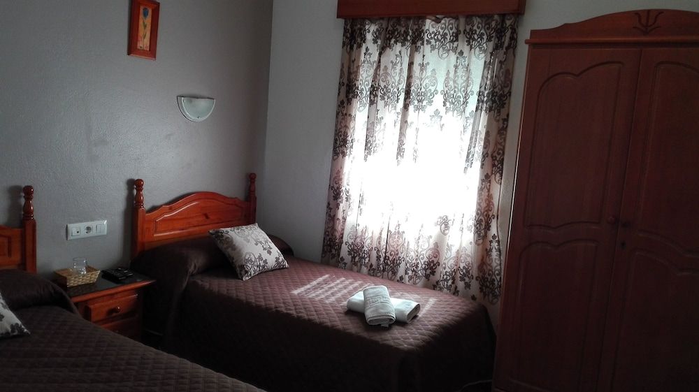 Hostal Andalucia Double or Twin Room 3