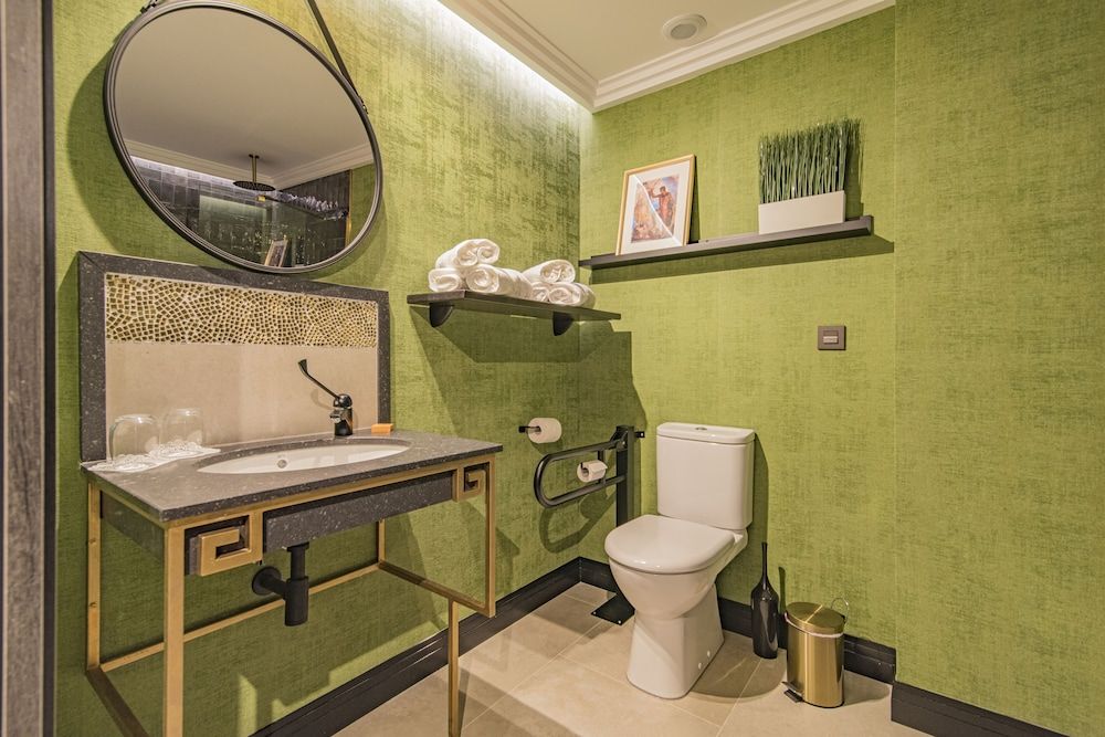 Basic Double Room