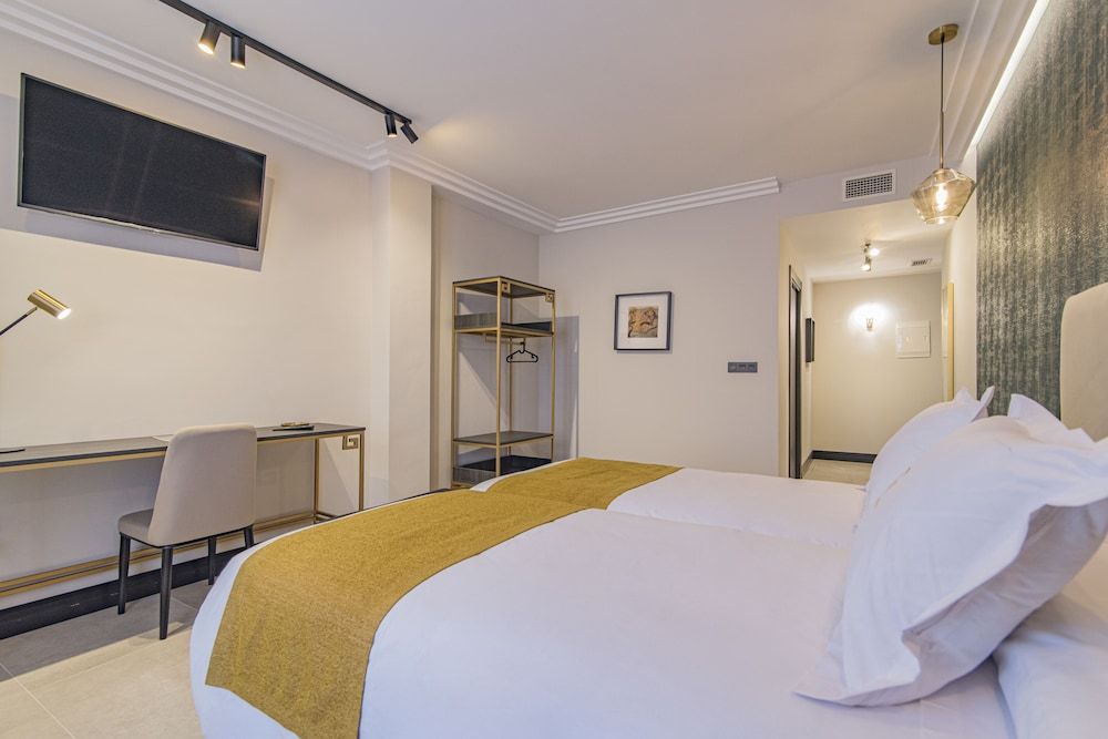 Basic Double Room