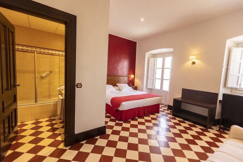 HOTEL OLIVENZA PALACIO Superior Double Room 4