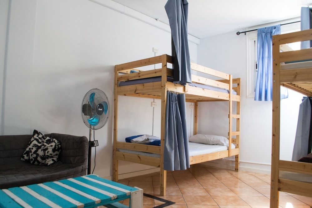 Standard Shared Dormitory, Mixed Dorm, Shared Bathroom