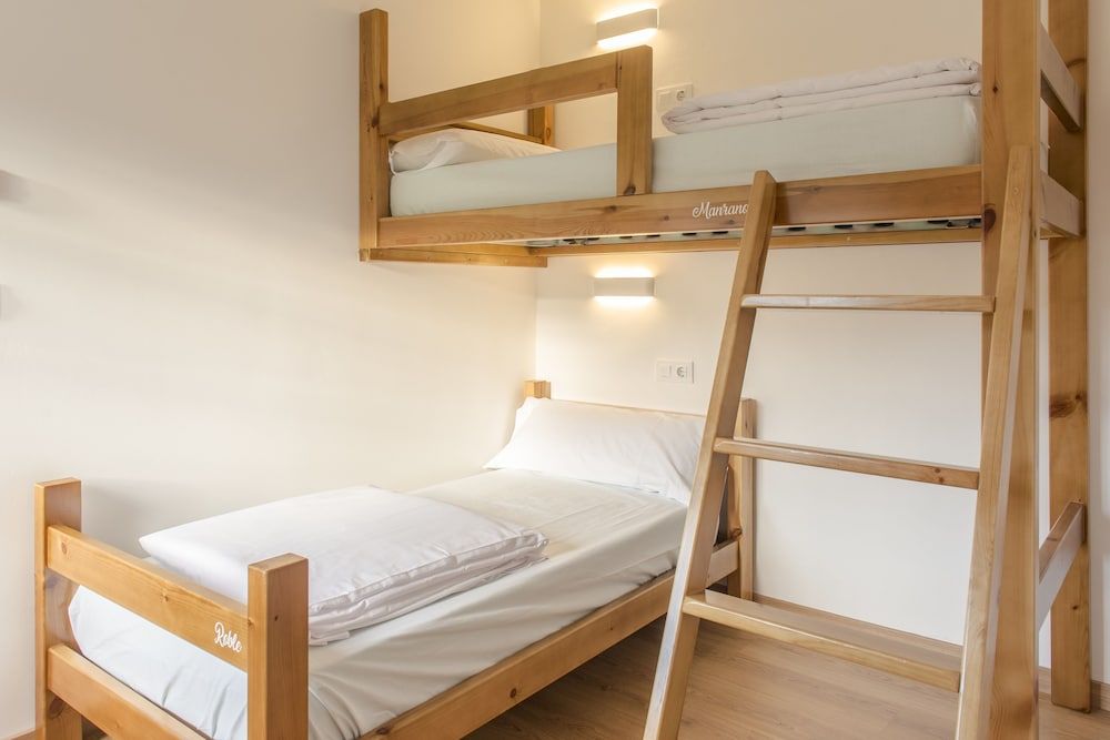 Twin Room, Private Bathroom