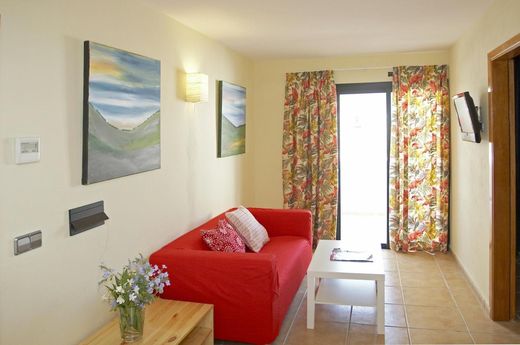 2-Bedroom Apartment for 2-6 people