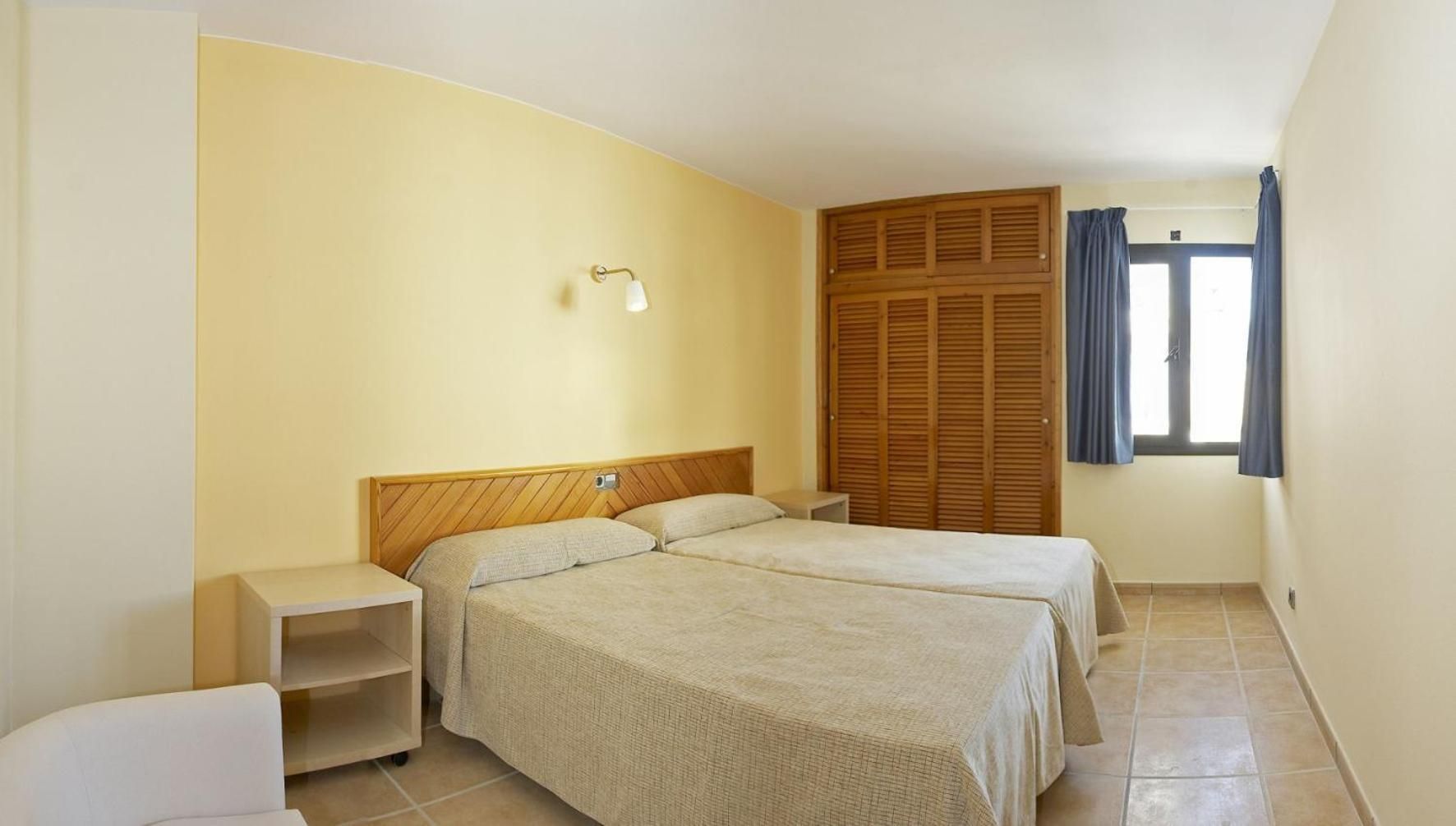 2-Bedroom Apartment for 2-6 people