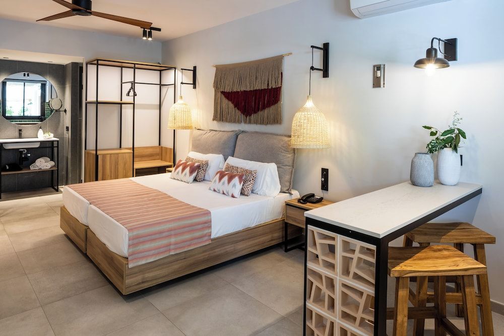 Studio, 2 Twin Beds, Terrace
