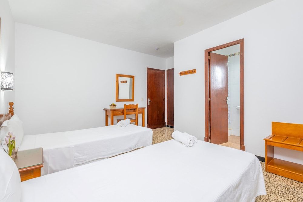 Hostal la Ceiba Comfort Twin Room 3