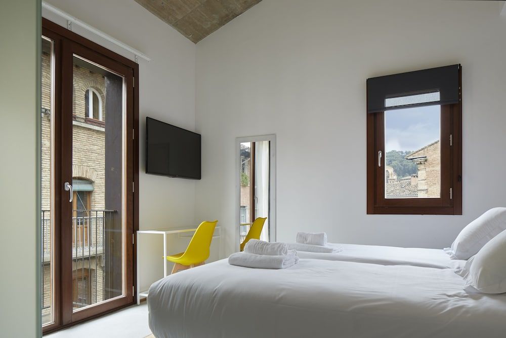 IRAIPE ESTELLA ROOMS Deluxe Double Room 2