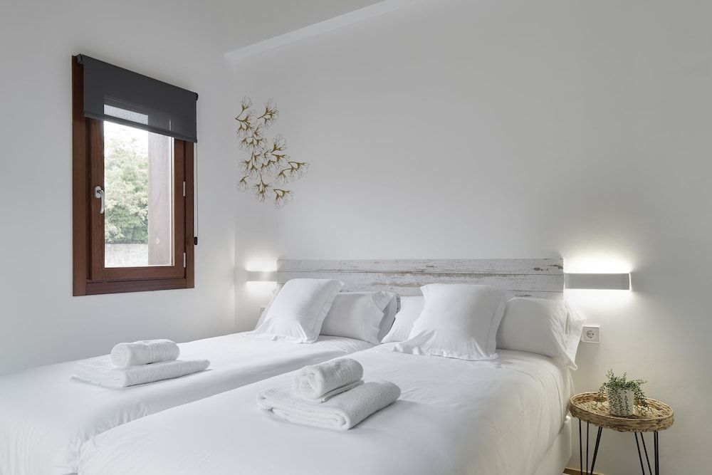 IRAIPE ESTELLA ROOMS Deluxe Double Room 9