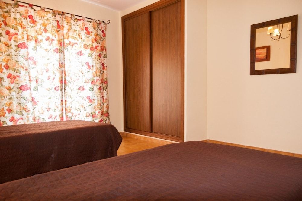 House, 3 Bedrooms (113)