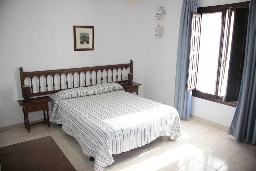 House, 2 Bedrooms, Pool View (87)
