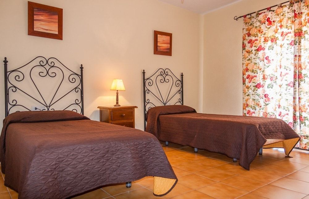 House, 3 Bedrooms (113)