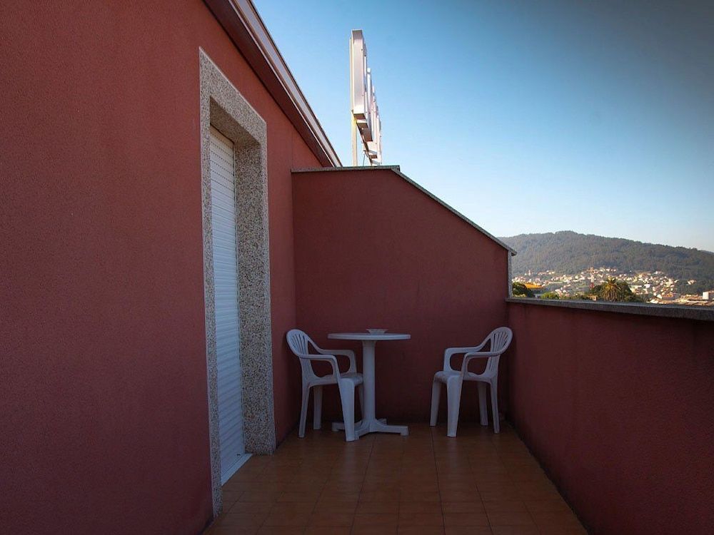 Family Suite, Balcony, Courtyard View