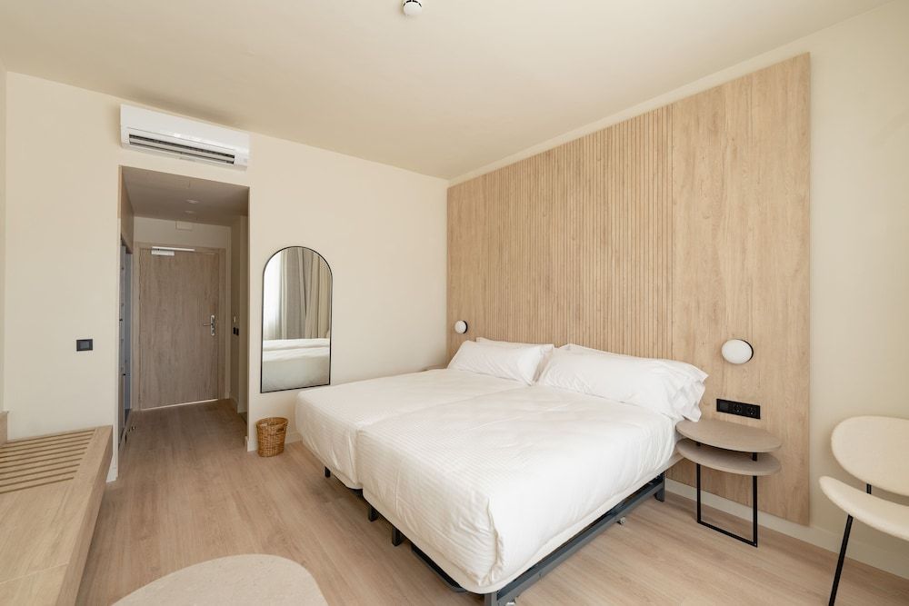 RH Silene Hotel & Spa 4* Sup Standard Room (2 persons)