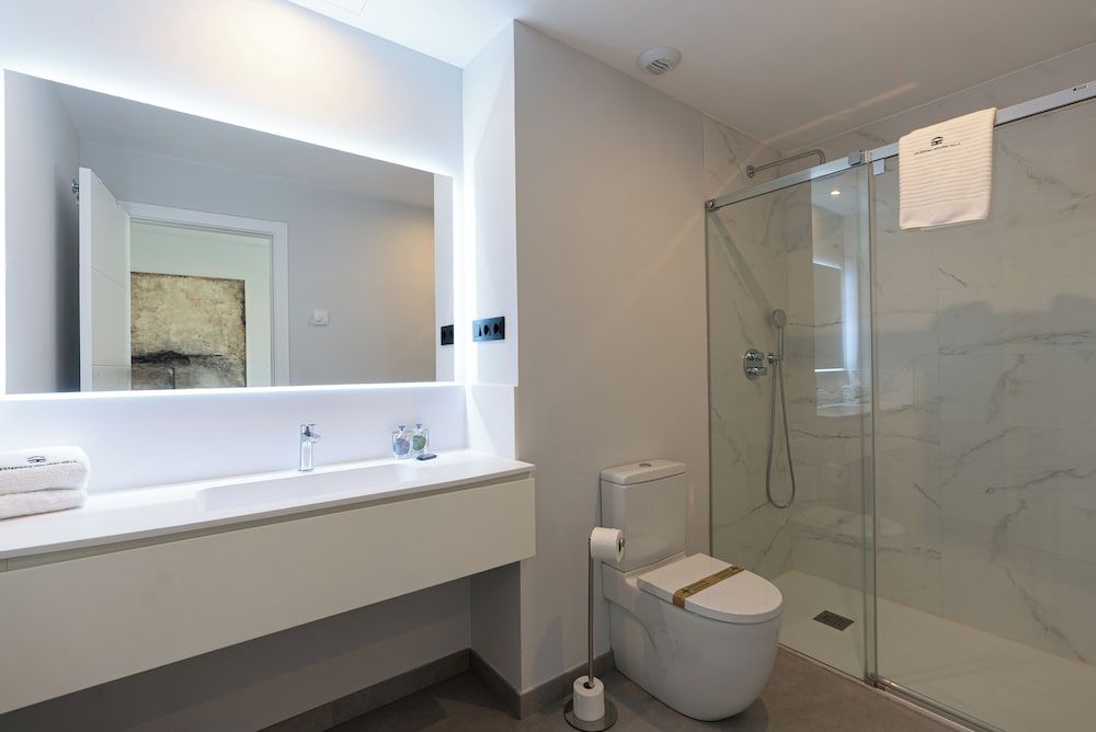 Estepona Holiday Hills Apartamento de 2 dormitorios con jardín en Colina de Mirador 9