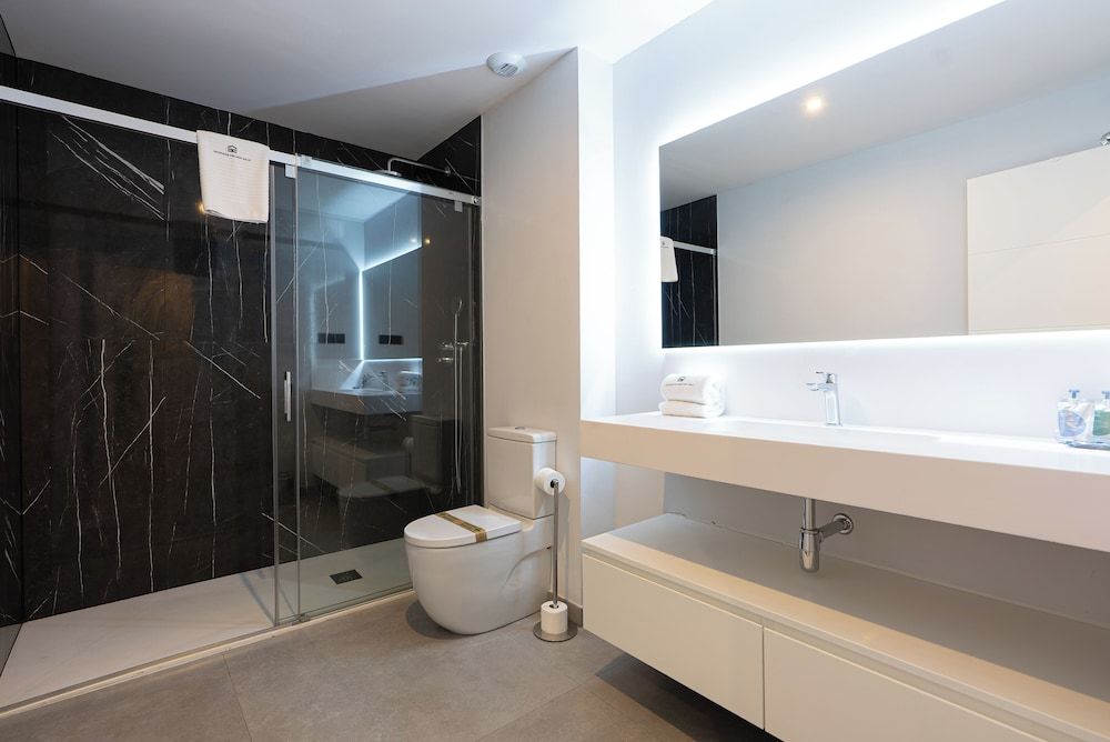 Estepona Holiday Hills Apartamento de 2 dormitorios con jardín en Colina de Mirador 6