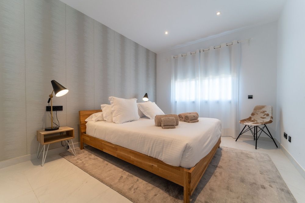 Family Apartment, 3 Bedrooms, Terrace
