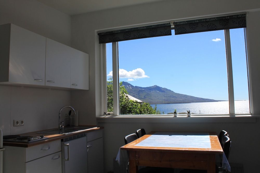 Lindarbrekka Apartment, 2 Bedrooms (Guesthouse) 4