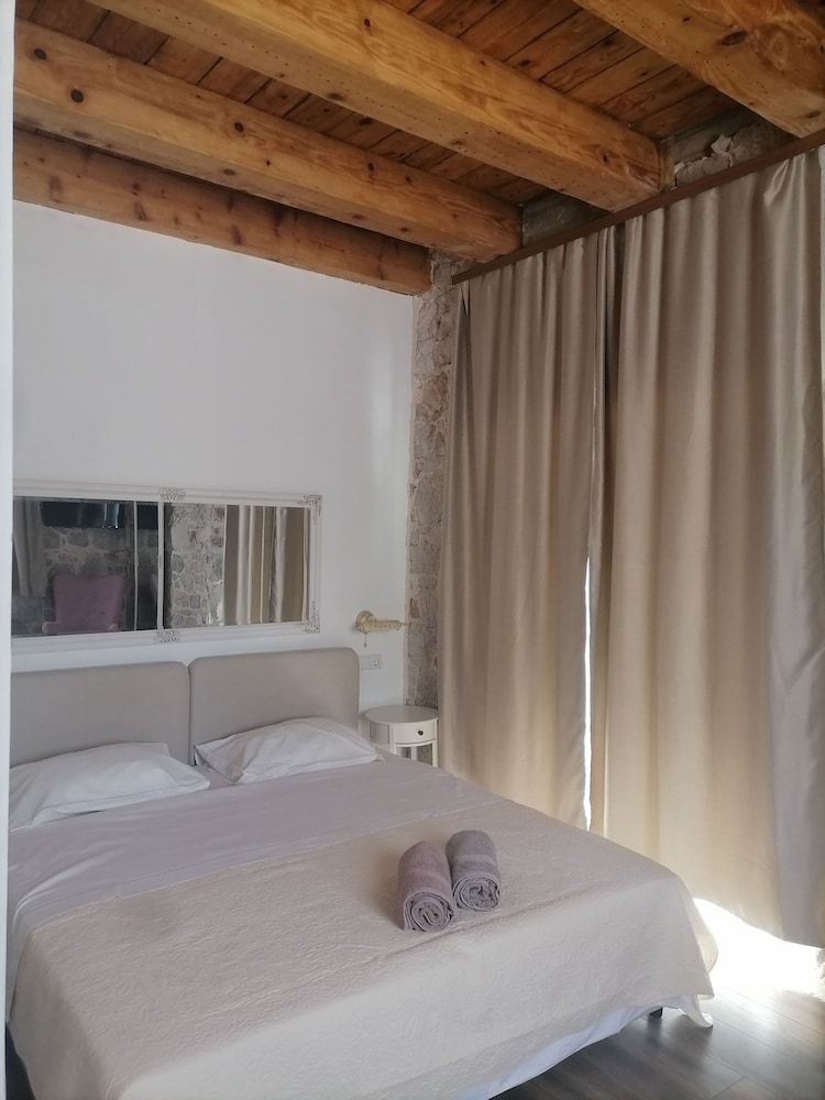 Deluxe Double or Twin Room, Sea View (5)