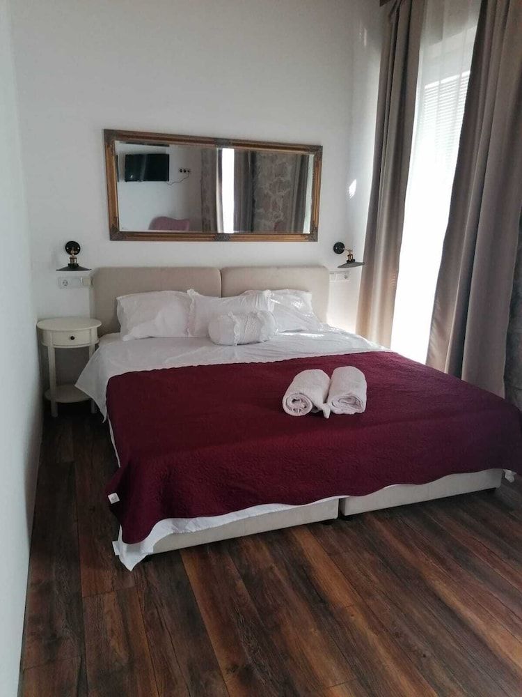 Deluxe Double or Twin Room, Sea View (2)