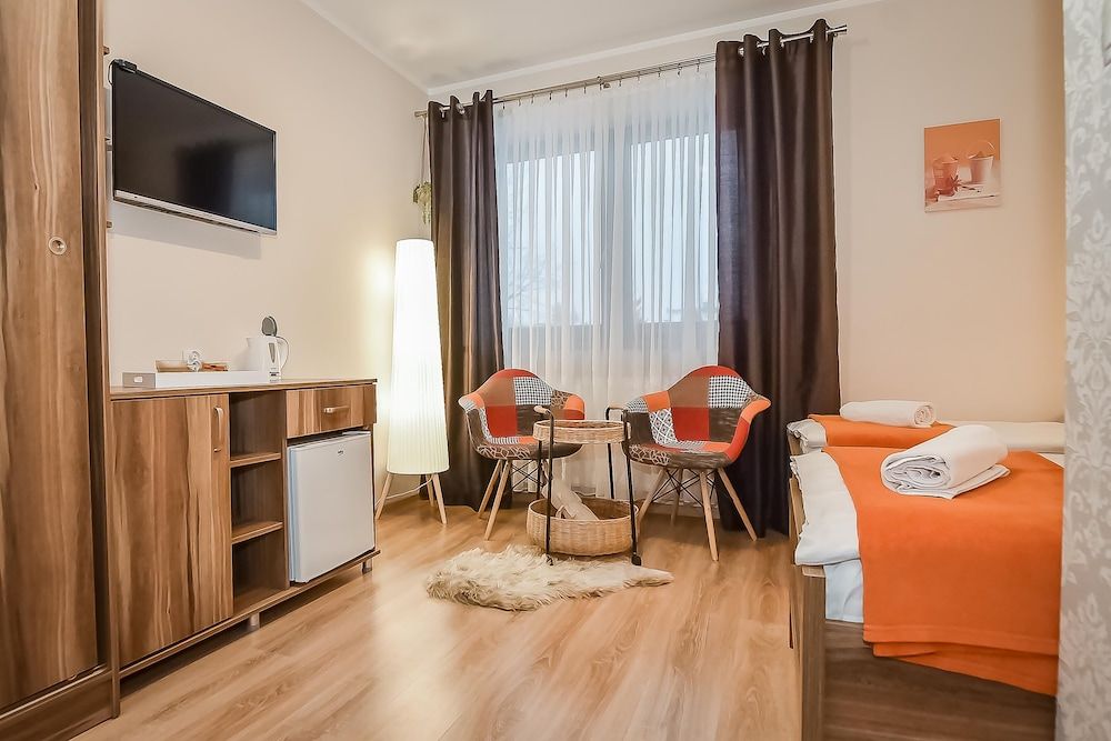 Double Room (3)