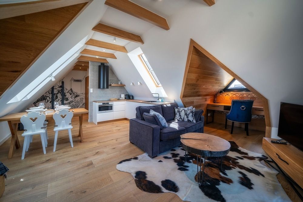 Apartment (D13)