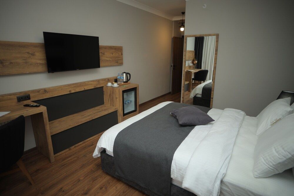 Standard Room, Lake View