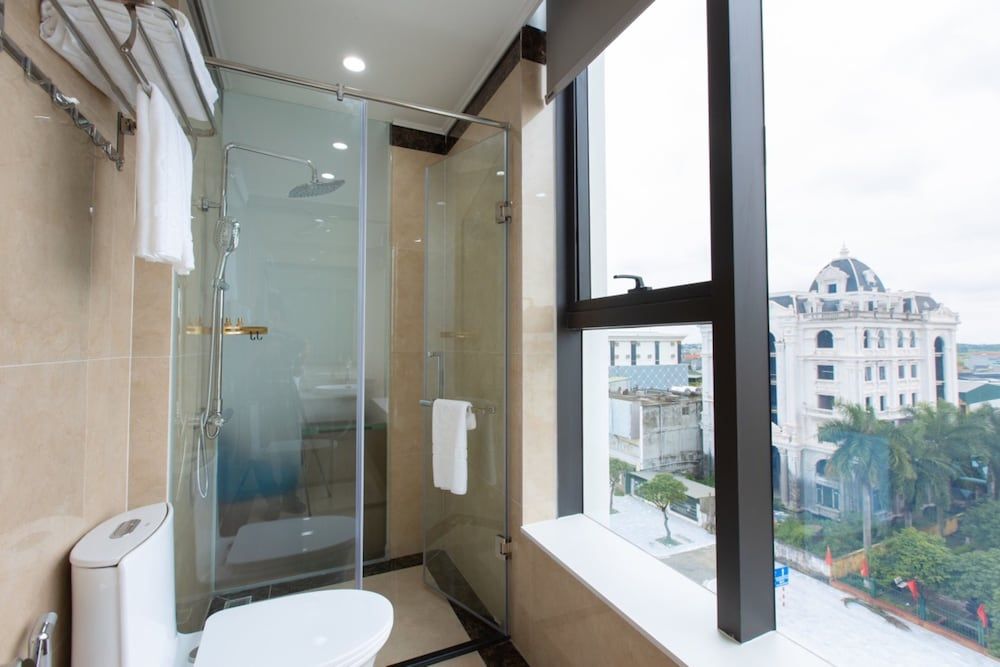 Sala Hotel Mong Cai Deluxe Double Room 8