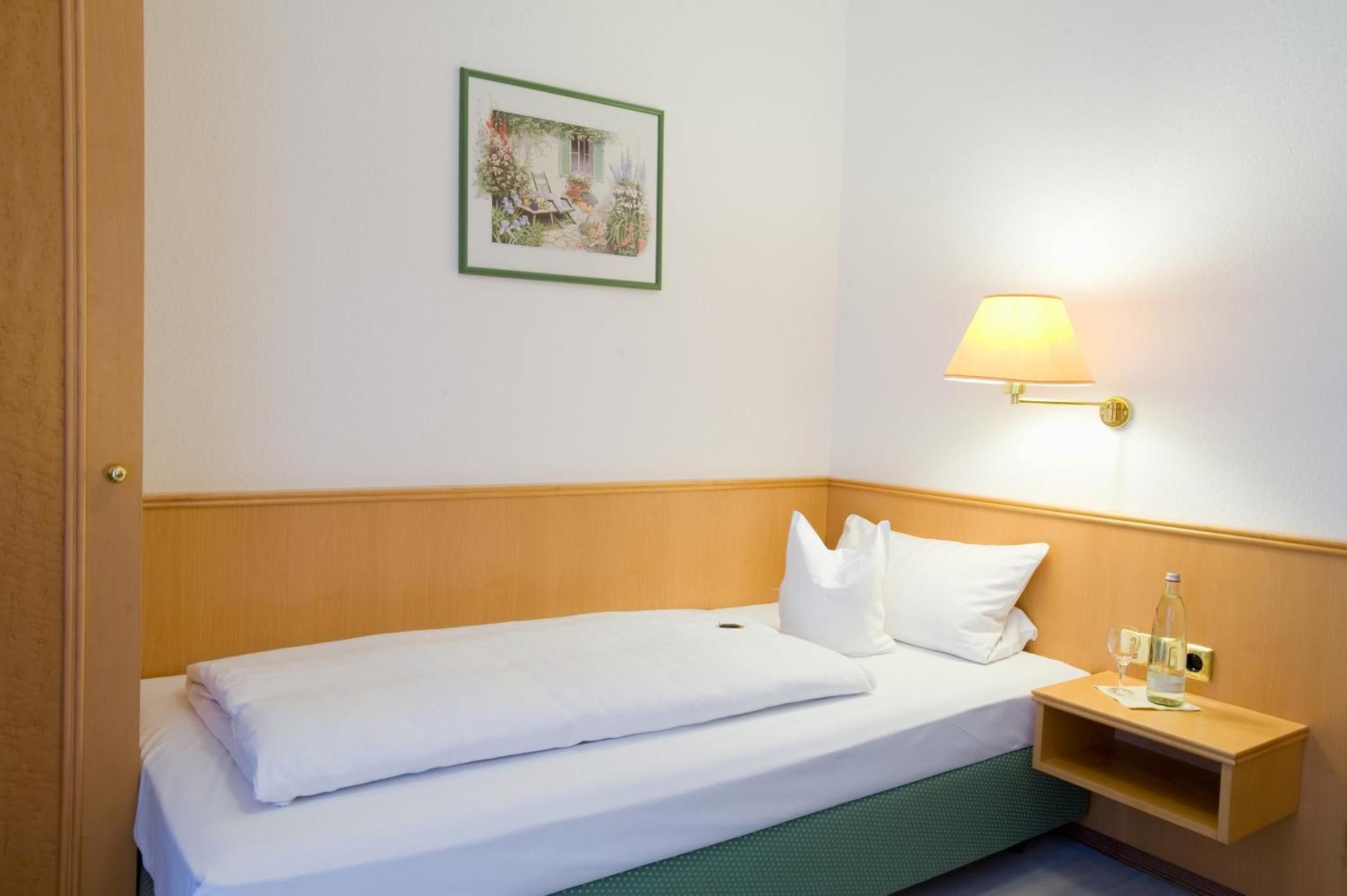 Comfort Single Room