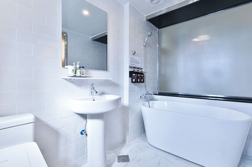 Riverside in February Gyeongsangbuk-do 24 hour STAY Check-out at 15:00 4