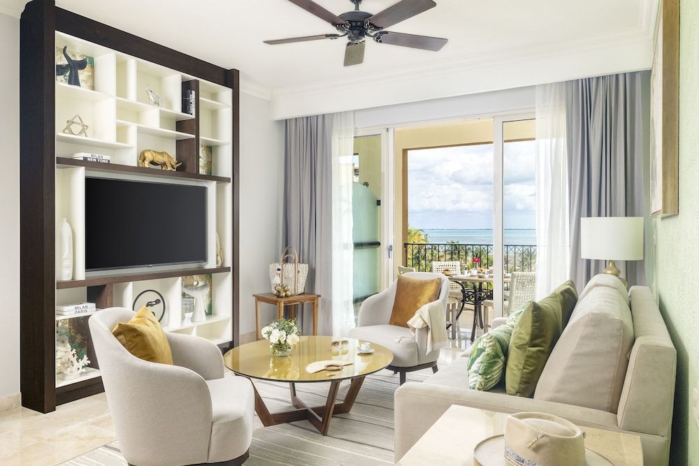 Elite Vacation Club Two Bedroom Ocean View - Room Only 7