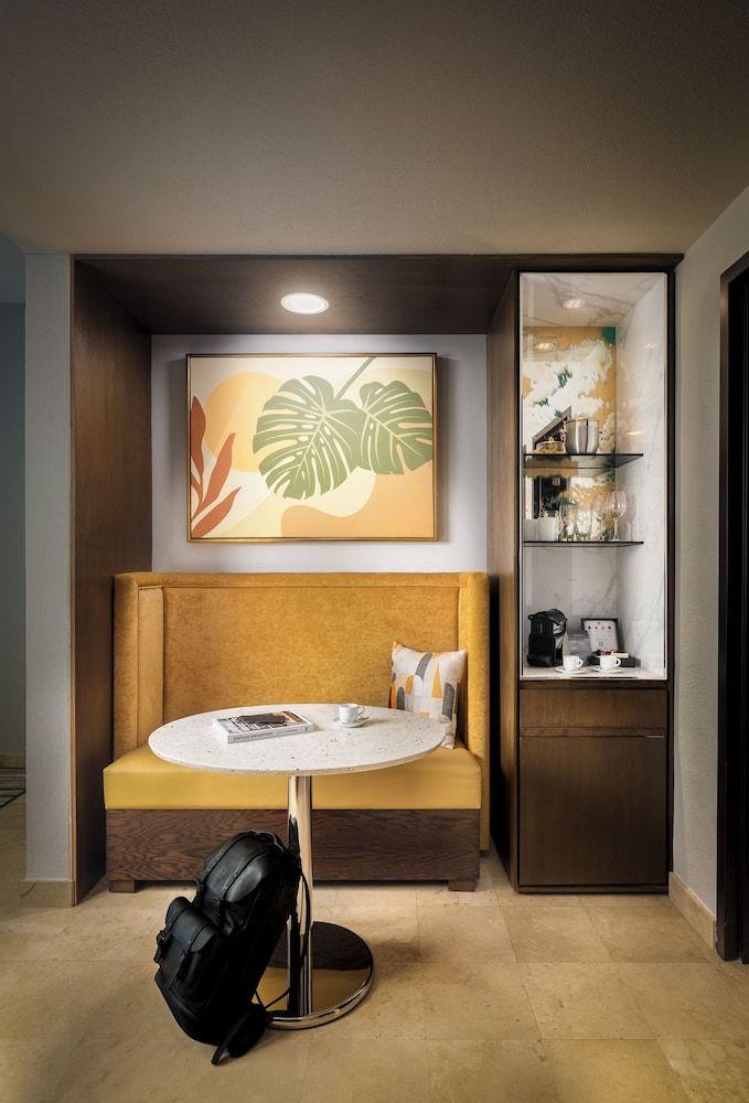 Elite Vacation Club Deluxe 2 Queen Beds - All Inclusive 5