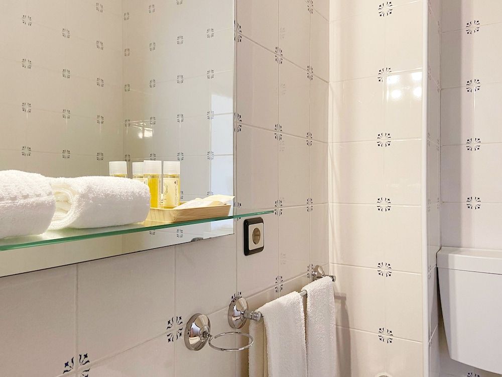 Vinhais Hotel Single Room 7