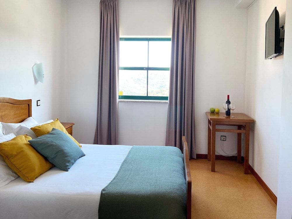 Vinhais Hotel Panoramic Double or Twin Room 6