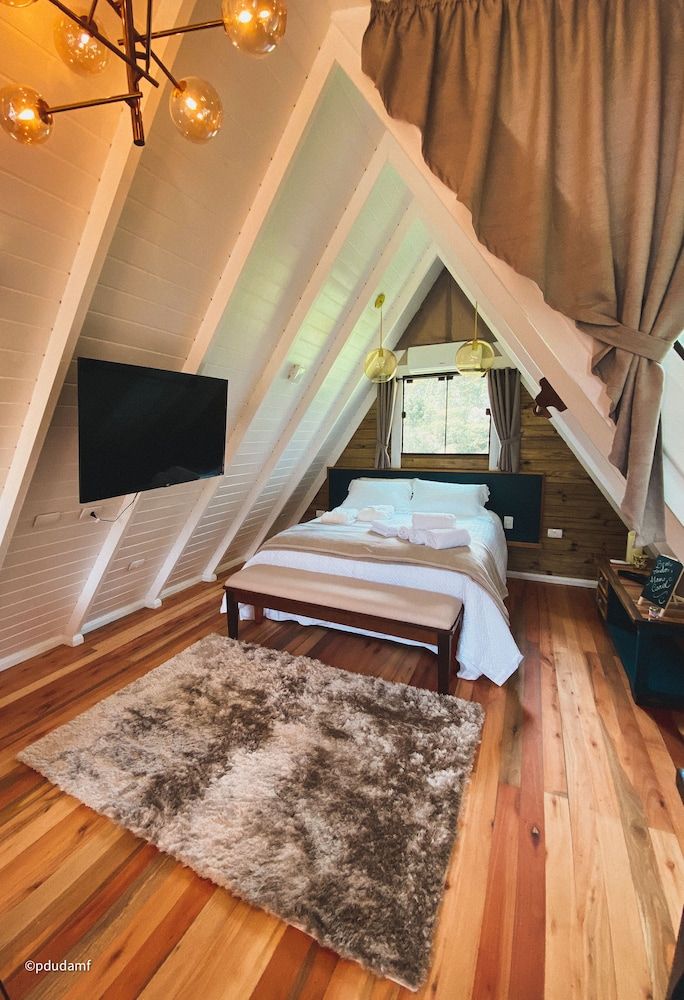 Deluxe Studio Suite