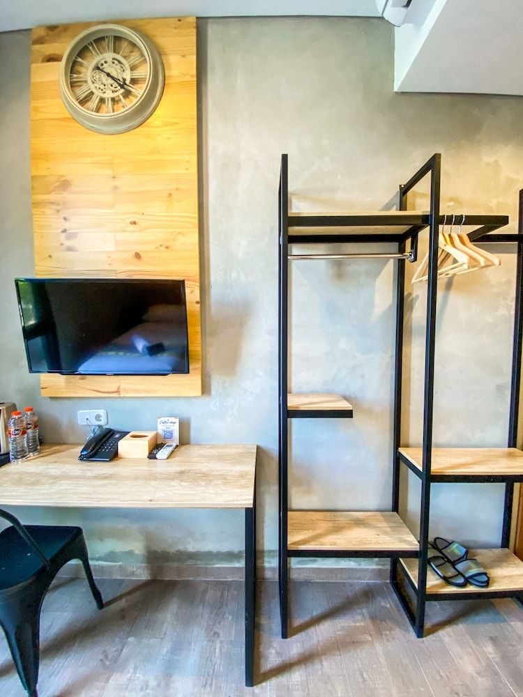 Summerville Hotel & Coffee Shop Deluxe Double Room 2