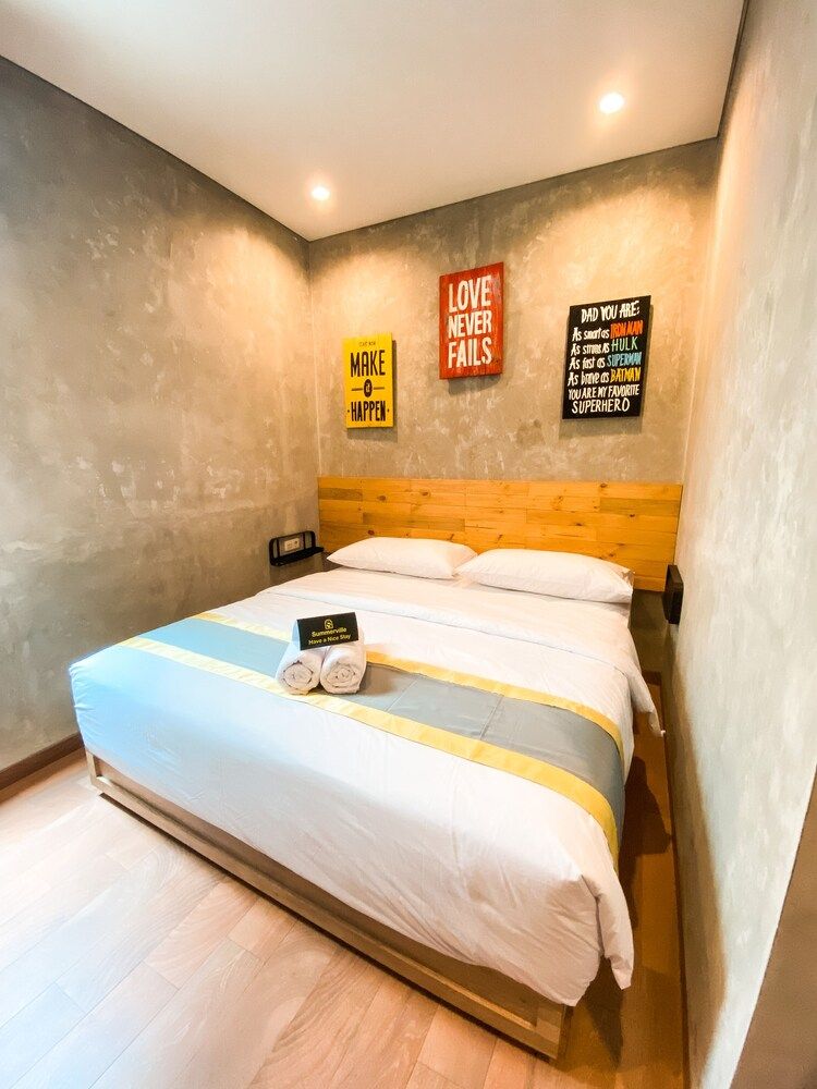 Summerville Hotel & Coffee Shop Deluxe Double Room 11