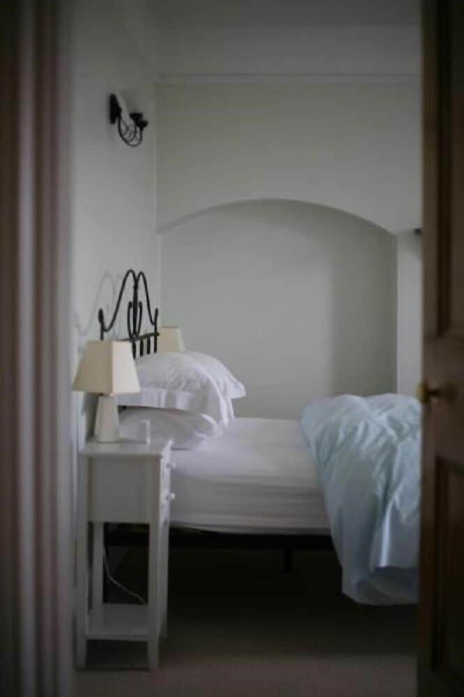 The Orchard Room