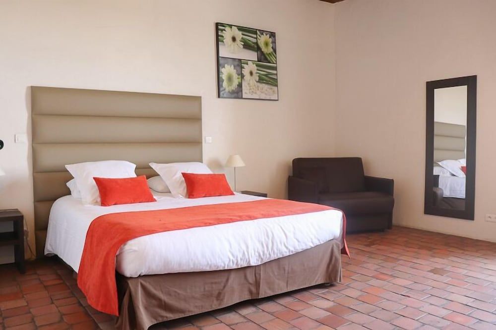Traditional Apartment (Chambre Manoir)