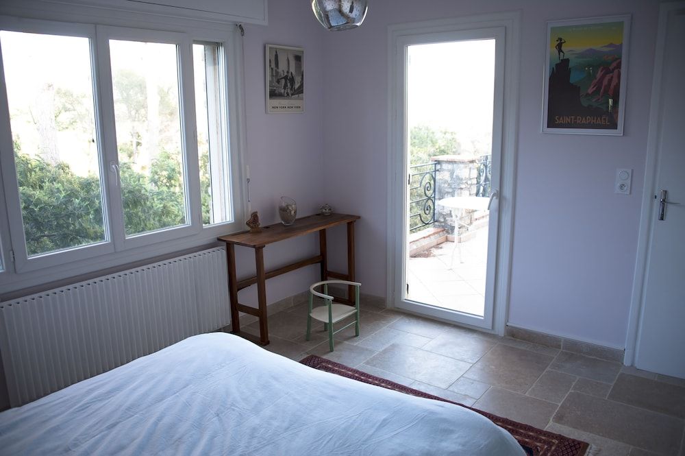 Suite (Estérel)